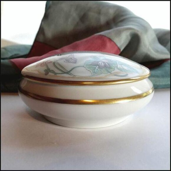 Signed Castel Limoge 22kt Gold Orchid Vintage Trinket Jewelry Box - Picture 6 of 9